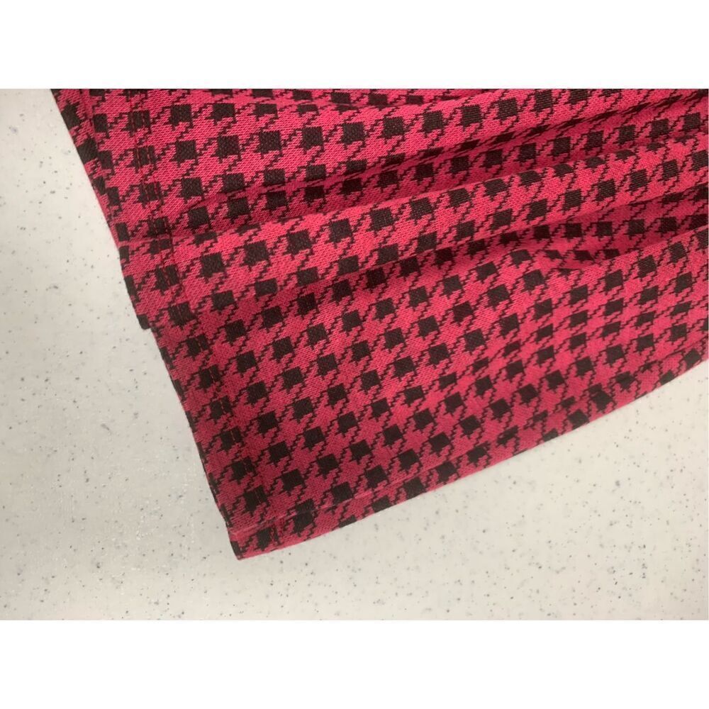 Houndstooth Patterned Skort - Picture 4 of 9